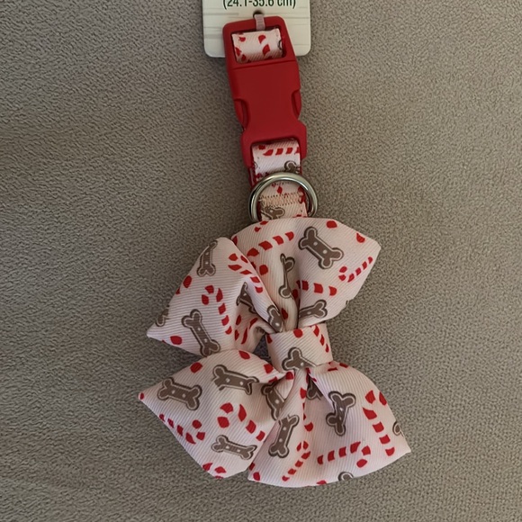 Merry & Bright Pink Peppermint Holiday Dog Collar (XS) w/Matching Leash 4ft - Picture 2 of 6